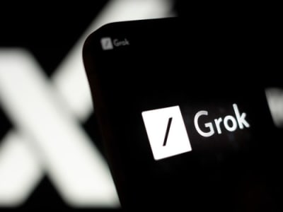 xAI Luncurkan Grok Vision, Chatbot Pintar yang Bisa Melihat Lewat Kamera HP