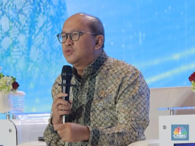 Pemerintah Wajibkan AI untuk Semua Sektor Demi Efisiensi dan Daya Saing