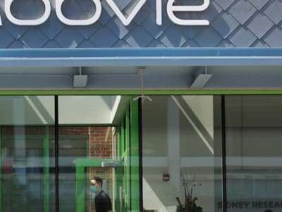 AbbVie Naikkan Target Laba 2025 Berkat Obat Immunologi Baru Meski Hadapi Tarif AS