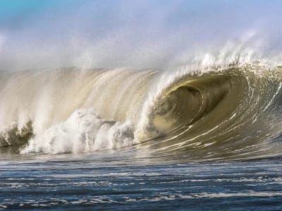 Badai Atlantik Kirim Gelombang Seismik untuk Mengungkap Rahasia Inti Bumi