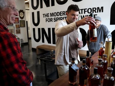 Unicorn: Startup Chicago Ubah Bourbon Jadi Investasi Digital Bernilai Jutaan