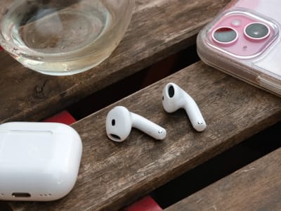 Apple Siapkan Fitur Baru AirPods: Kontrol Kamera dan Deteksi Tidur