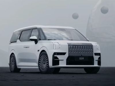 Zeekr 9X, SUV Plug-in Hybrid Premium dengan Teknologi Pengisian Ultra Cepat dan ADAS Canggih
