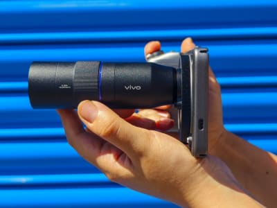 Vivo X200 Ultra dan Lensa Unik: Smartphone dengan Zoom Optik Terbaik