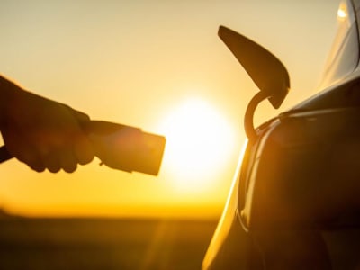 Mengapa Nilai Besar Tesla Ada di Robotaxi dan Full Self-Driving