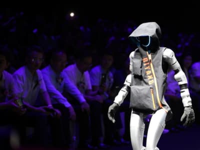 Pertumbuhan Pesat Robotika China Dorong Dominasi Global Hingga 2028