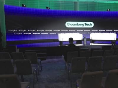 Bloomberg Tech 2025: Memahami Peluang dan Risiko AI di Dunia Bisnis