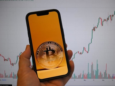 Investasi Rp 822.25 triliun ($50 Miliar)  di MicroStrategy Picu Risiko Tersembunyi dari Bitcoin