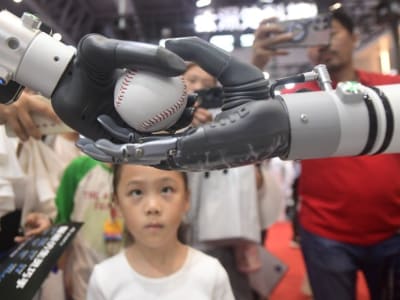 China Dorong Terobosan AI dan Investasi Asing untuk Produktivitas Baru