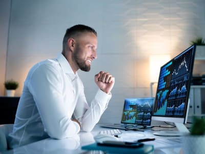 Cathie Wood Memborong 10 Saham Teknologi Disruptif Mengalahkan Shopify