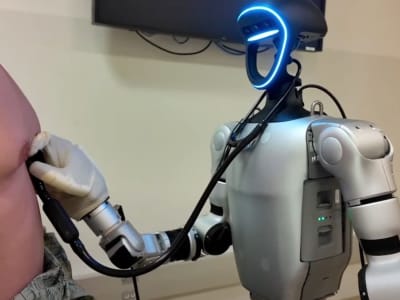 Robot Humanoid Teleoperasi Bantu Prosedur Medis Atasi Krisis Rumah Sakit