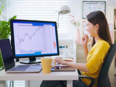 Bitcoin Capai Rekor Baru dengan Dukungan Faktor Politik dan Investasi ETF
