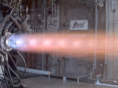 Startup Roket Kecil Berusaha Go Public dengan SPAC Hampir Habis Dana