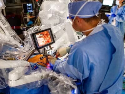 Inovasi Operasi Katup Jantung Tanpa Sayatan Dada dengan Bantuan Robotik