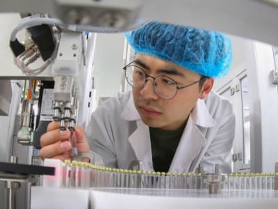 GSK Bayar USRp 205.56 triliun ($12,5 Miliar)  untuk Kembangkan Obat Inovatif dari Perusahaan China