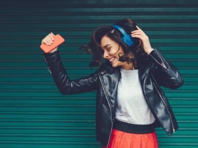 Apakah Penurunan Saham Spotify di 2025 Adalah Peluang Beli Jangka Panjang?