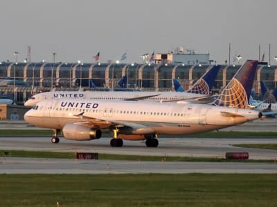 United Airlines Mengalami Gangguan Sistem Berat, Penerbangan Utama Terhenti Sementara