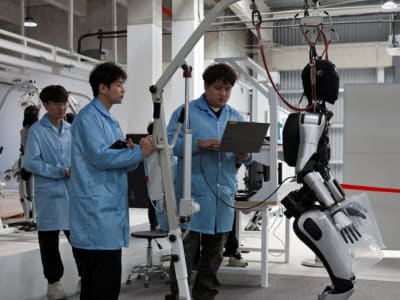 Robot A2-W AgiBot Capai Target Produksi dalam Satu Shift di Manufaktur