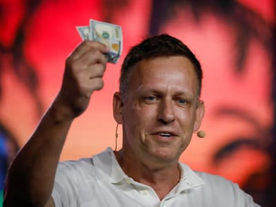 Saham Kripto Melonjak Setelah Peter Thiel Investasi Besar di Ethereum