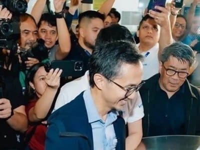 Filipina Gandeng GCash Transformasi Pembayaran Digital di MRT-3