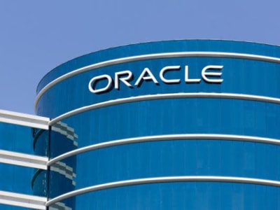 Oracle Luncurkan Sistem EHR dengan AI dan Navigasi Suara untuk Dokter di AS