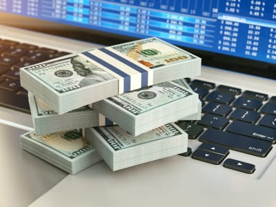 Mengapa Saham CACI International Menarik untuk Investor Pertumbuhan