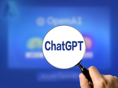 ChatGPT dan Fenomena Bubble AI: Tantangan Baru Dominasi Google dan Media Sosial