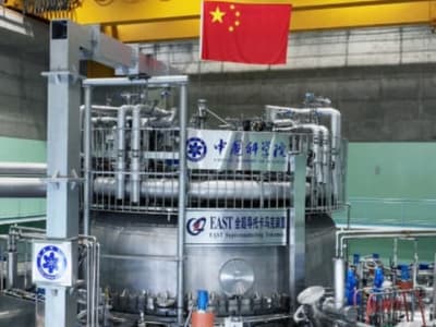 Sistem AI Baru Tingkatkan Keselamatan dan Efisiensi Energi Fusi di Cina