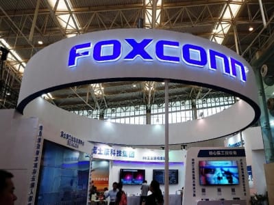 Foxconn Tawarkan Bonus dan Naikkan Upah Jelang Peluncuran iPhone 17