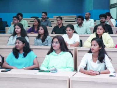 Badruka School of Management Bangun Kurikulum AI untuk Lulusan Siap Kerja