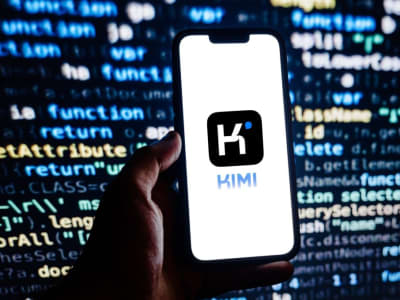 Moonshot AI Rilis Versi Baru Kimi K2 dengan Kemampuan Coding Lebih Hebat