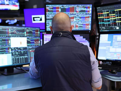 5 Aset Kripto Terpopuler Minggu Ini dan Tren Diskusi di Komunitas Digital