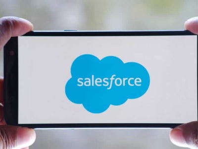 Salesforce Siap Bangkit: Kinerja AI dan Keuangan Dorong Kenaikan Saham 71%