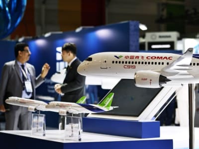 China Perkuat Hubungan Penerbangan BRI dan Promosi Pesawat Comac