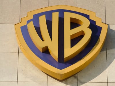 Warner Bros. Discovery Naik Tajam Dipicu Tawaran Ambisius Paramount Skydance