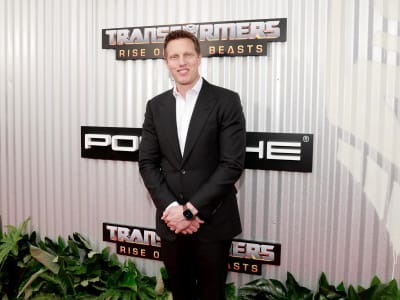 Paramount Siap Tawar Warner Bros. Discovery, Perang Tawaran Streaming Mendekat