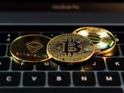Forward Industries Investasi Besar di Solana, Strategy Perkuat Kepemilikan Bitcoin