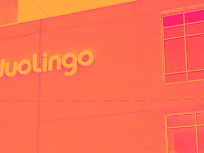 Kesempatan Beli Saham Duolingo Usai Pengumuman Pembaruan Produk dan Tantangan Apple