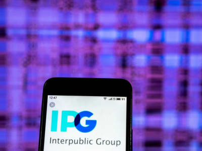 IPG: Peluang dan Tantangan Saham Perusahaan Periklanan Global Mid-Cap