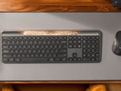 Logitech K980: Keyboard Surya Baru dengan Fitur AI Canggih dan Daya Tahan 10 Tahun