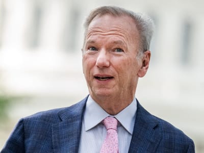 Eric Schmidt: Cara Kacau Amerika Justru Jadi Kunci Keunggulan AI Global