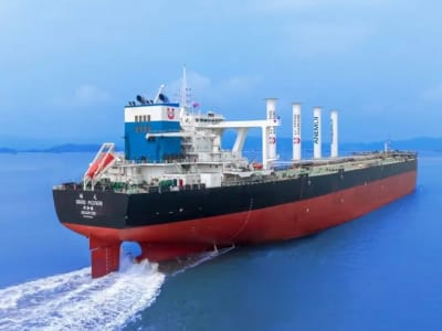 Inovasi Layar Angin Rotor Bantu Kapal Pelayaran Besar Hemat Bahan Bakar