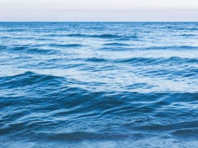 China Temukan Cadangan Minyak Besar di Laut China Selatan, Risiko Konflik dan Lingkungan