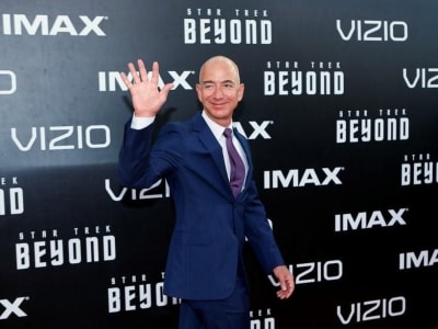Jeff Bezos Prediksi Pusat Data Gigawatt Akan Dibangun di Luar Angkasa