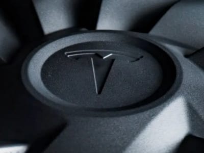 Tesla Siap Luncurkan Mobil Listrik Murah, Apa Dampaknya Bagi Pasar?