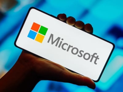 Microsoft Terus Tumbuh Pesat Berkat Cloud dan AI, Saham Melambung 45%