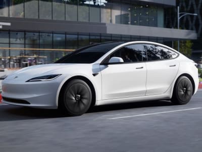 Tesla Luncurkan Model 3 dan Model Y Standar, Tapi Harga Efektif Malah Naik
