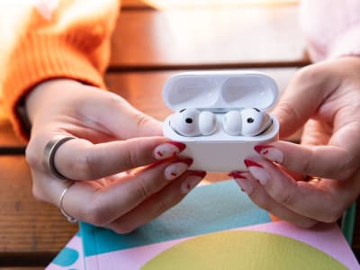 iOS 26 Hadirkan Fitur Baru Agar Audio Tetap di Headphone Saat Mobil Dinyalakan