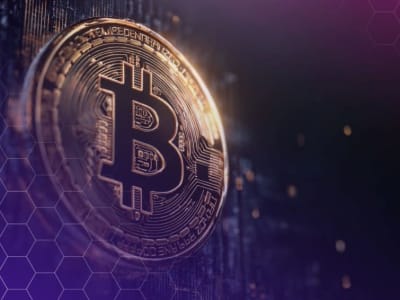 Senator Lummis Usulkan Pajak Bebas untuk Transaksi Bitcoin Kecil di AS