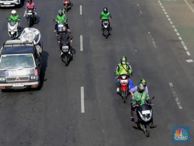 Penghasilan Ojol dan Taksi Online: Peluang dan Tantangan Pengemudi Daring